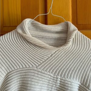 WOMENS LEITH WOVEN SWEATER MEDIUM